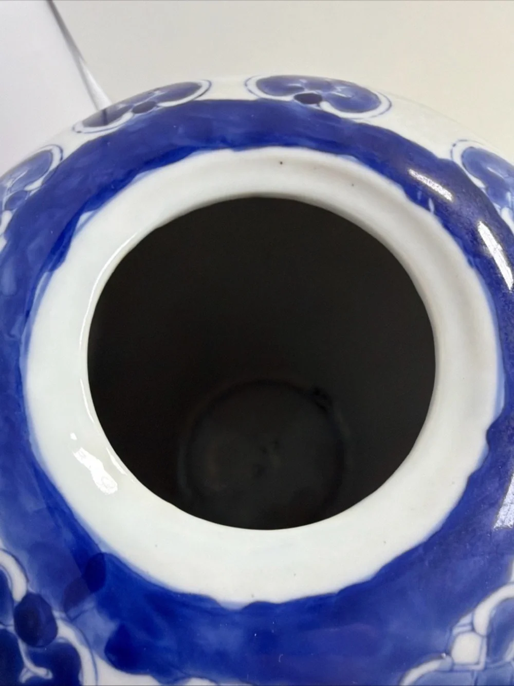 Vintage Chinese Blue and White Porcelain Ginger Jar with Lid 12”